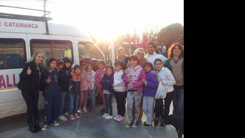 Alumnos de Valle Viejo presente en el INTERCAI 2015