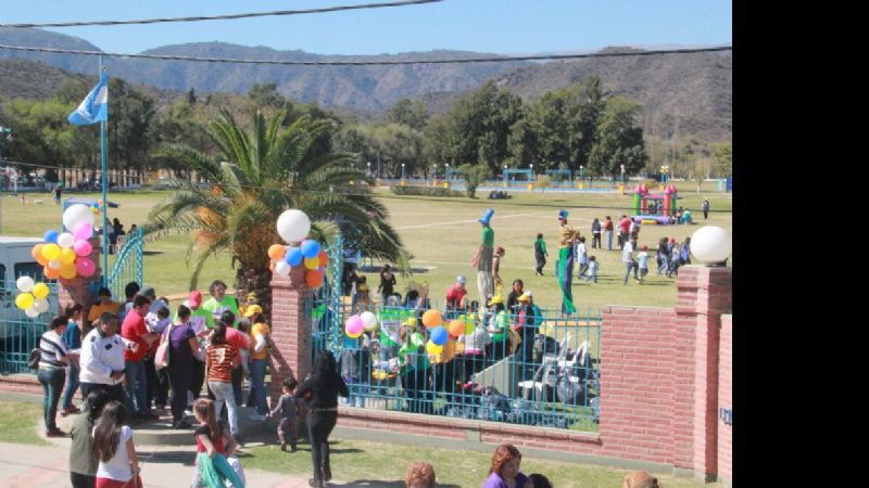 Mercantiles preparan gran festejo para los niños