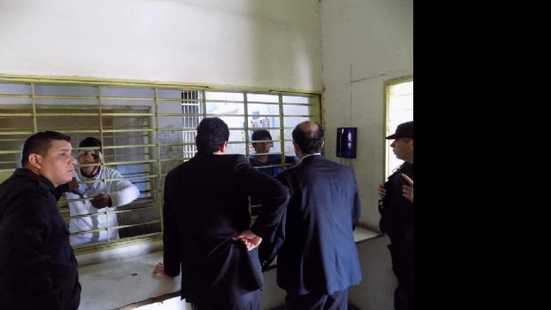 Denett y el Tribunal Oral Federal visitaron la cárcel