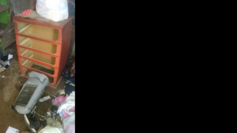 Asistieron a una familia tras incendiarse su vivienda