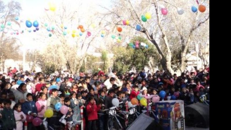 Multitudinario festejo por el Día del Niño en Santa María
