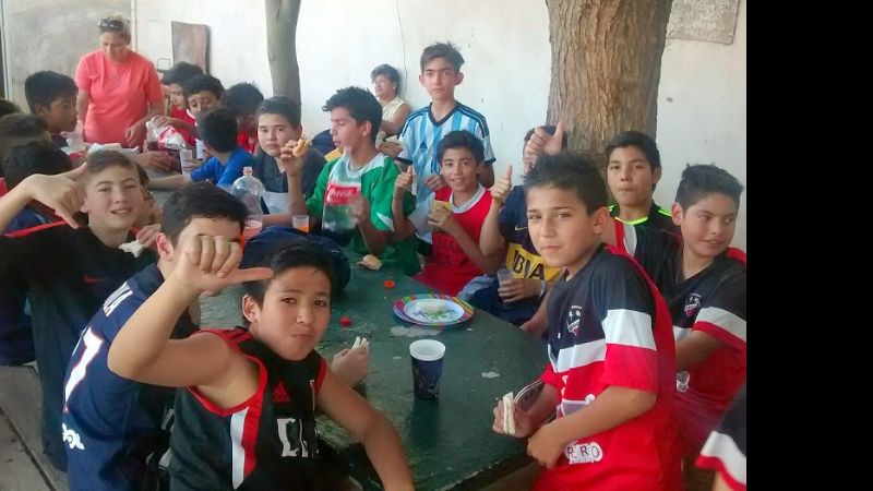 La Escuela de Fútbol La Banda de River festejó el Día del Niño