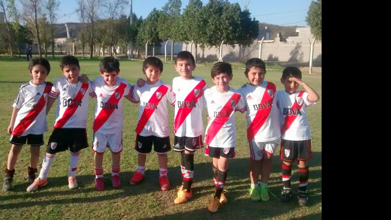 La Escuela de Fútbol La Banda de River festejó el Día del Niño