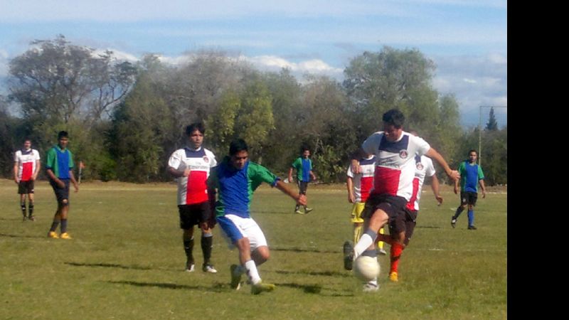 La Liga Interprofesional de Fútbol juega en Única y Maxi