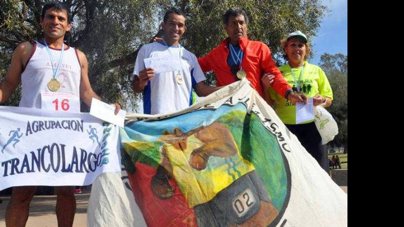 Exequiel Villagra y Natalia Barizone se impusieron en los 42 Km