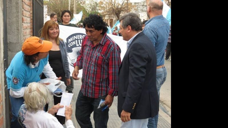 Caminata de los precandidatos del circuito 5