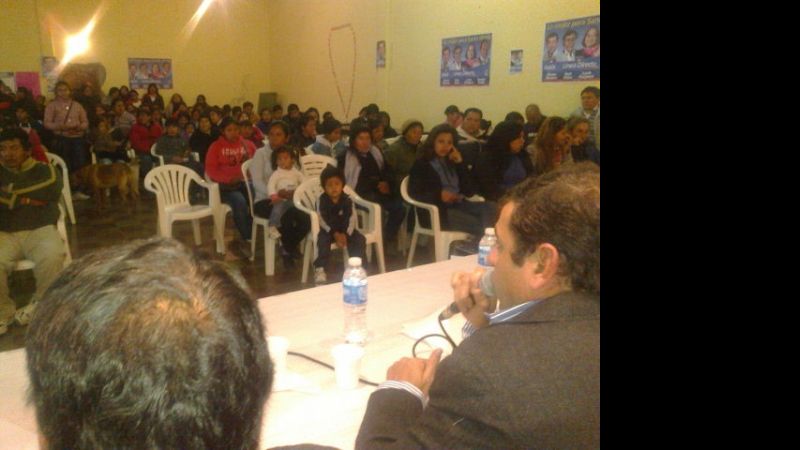 Los vecinos de barrio Chacarita acudieron a la cita de Línea Directa