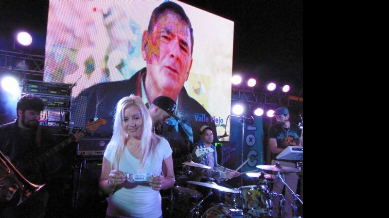 Festivo y multitudinario cierre de Molina en Valle Viejo