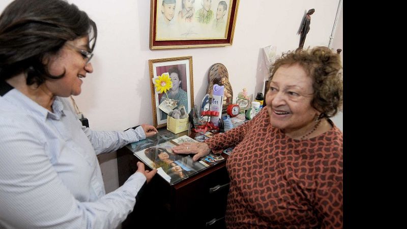 Respaldo a la Gobernadora en una caminata por el B° Alem