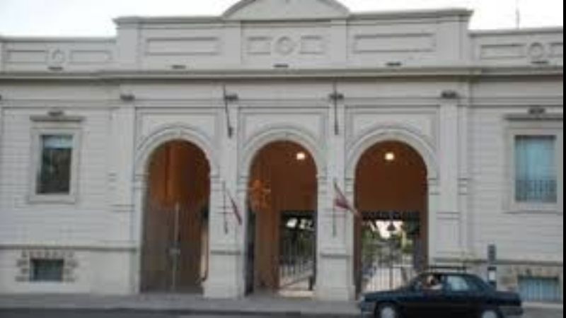 Asueto por desinfección en la Capital