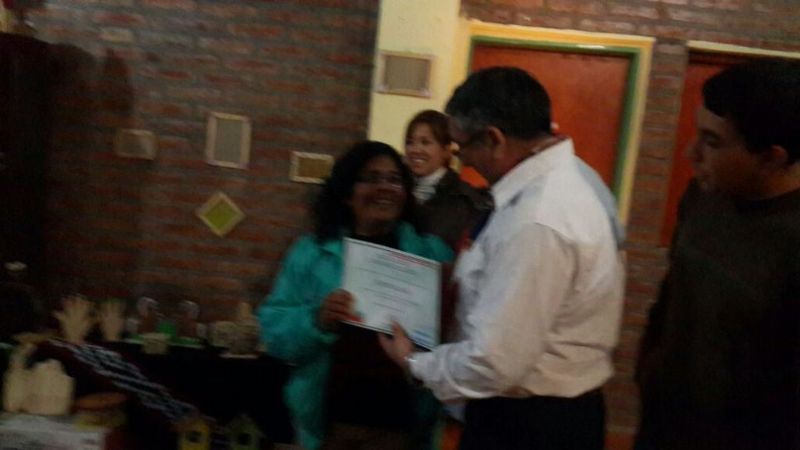 Se entregaron certificados de Taller de Cardón