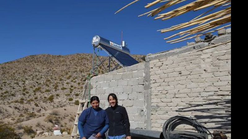 Calefones solares para familias de Minas Capillitas