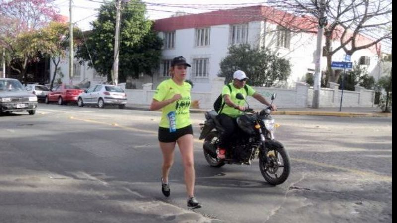 Micael Aragón y Soledad Canata, en e “Homenaje a Jorge Newbery”