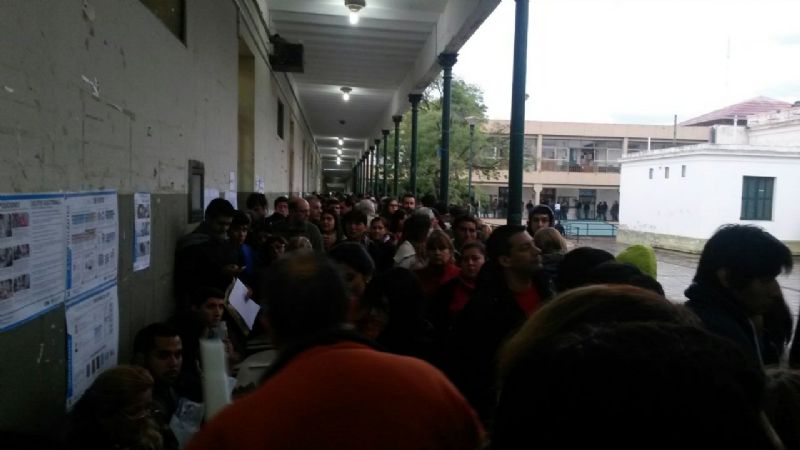 Demoras en todas las escuelas