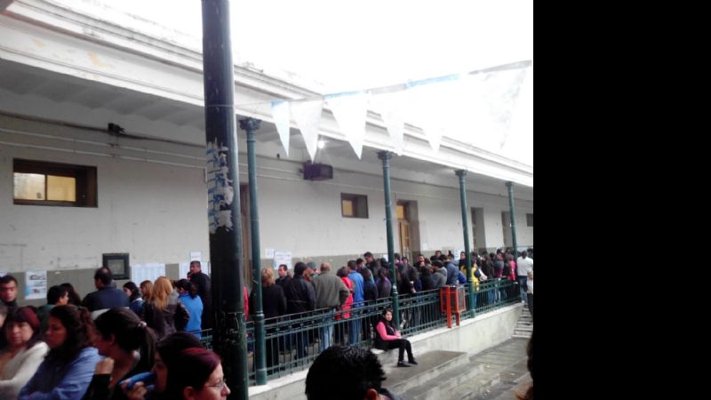 Demoras en todas las escuelas