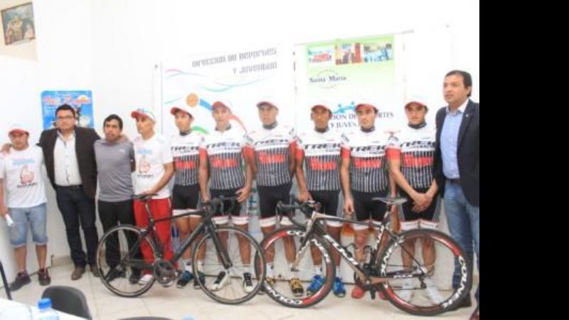 Presentaron oficialmente al team Yokavil para la “Vuelta a Catamarca”