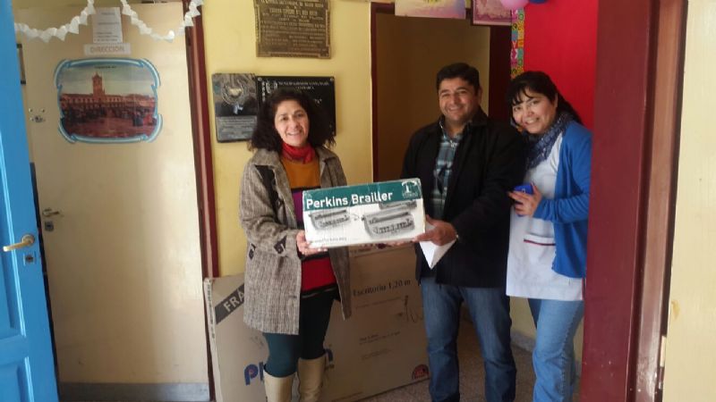 Más donaciones a las escuelas