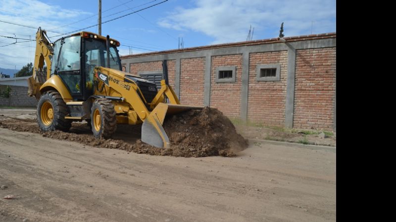 Acondicionan la calle Los Brachos en San Isidro