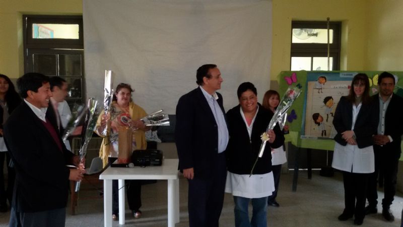 Saludo del ministro de Educación por el Día del Maestro
