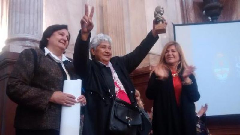 El Senado de la Nación distinguió a ciudadana catamarqueña