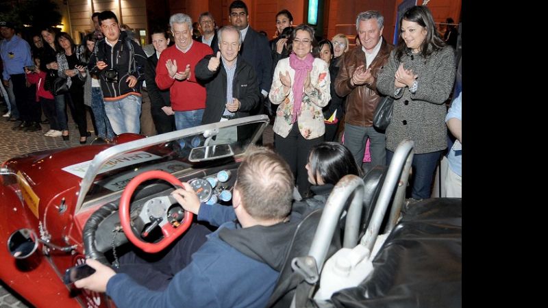 La Gobernadora en el inicio de la prueba “Ruta del Adobe”