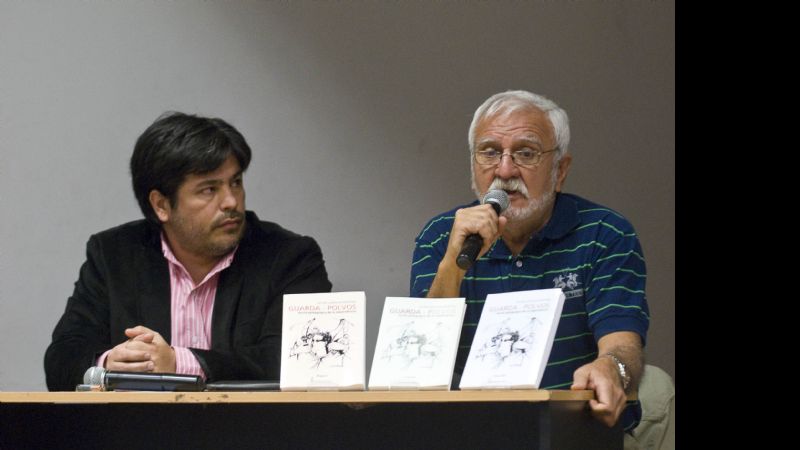 Con la presentación de “Guarda-polvos”, Víctor Martínez invitó a repensar la educación