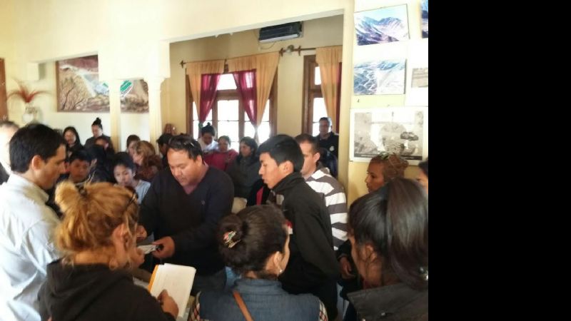 Transporte entregó chequeras de boletos gratuitos en Andalgalá