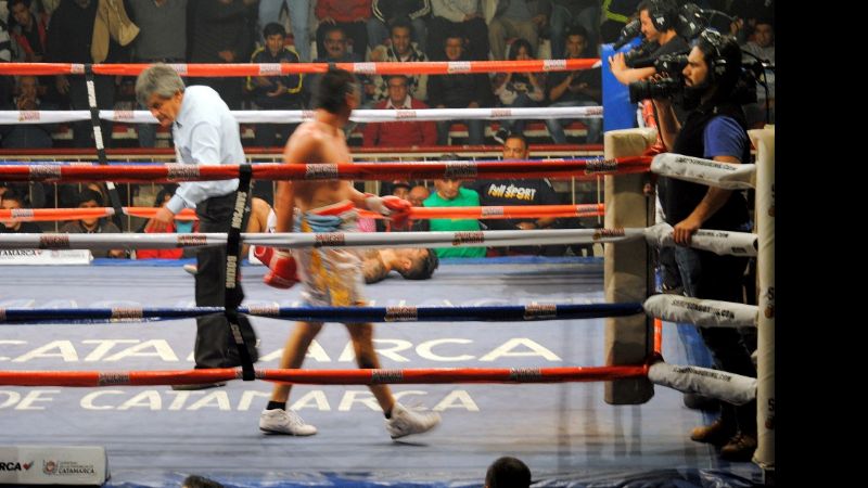 “La Joya” Barrionuevo “doble campeón”, por KOT, en el 8vo. asalto