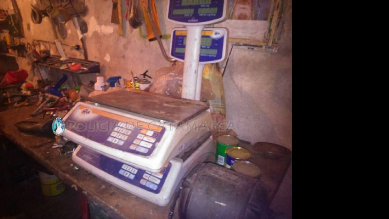 Mega operativos en varios puntos: Secuestran más de 100 mil pesos, armas y droga