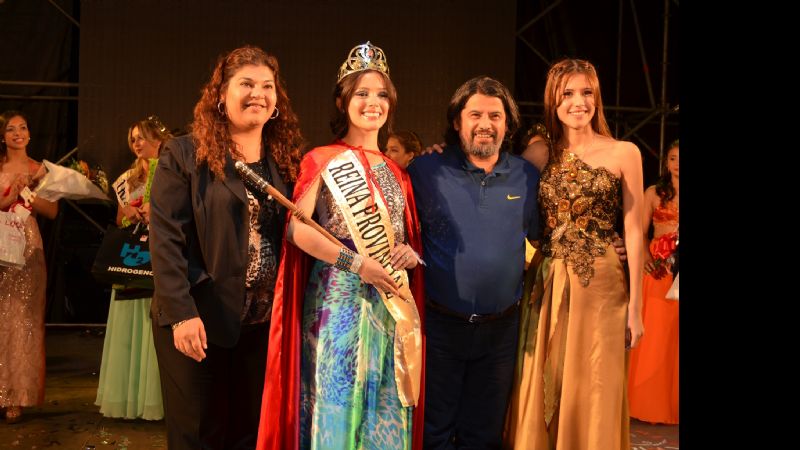 Zamira Heredia Haddad, de Andalgalá, la nueva reina de los estudiantes