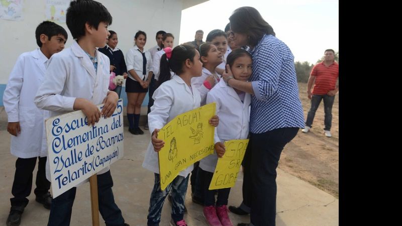 Lucía puso en funcionamiento un nuevo pozo de agua en “Las Animas”