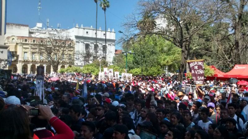 Siguen llegando peregrinos santamarianos a la fiesta del Señor de los Milagros en Salta
