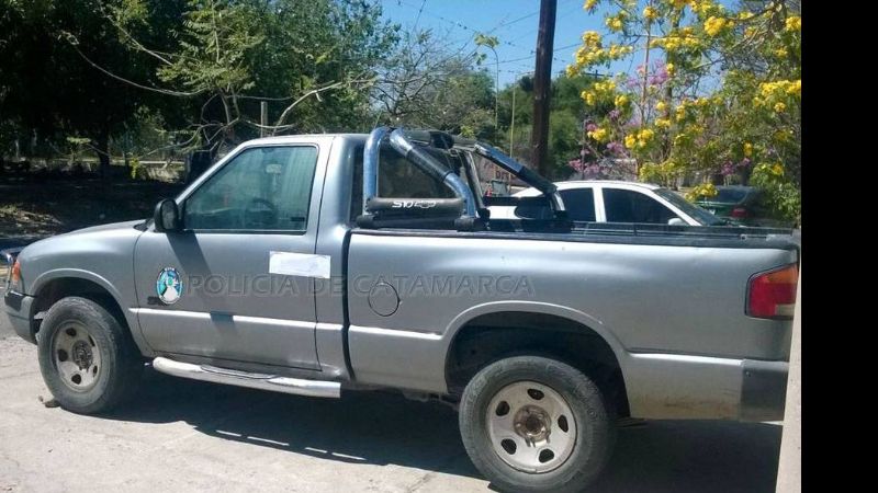 Secuestran vehículos y mercaderías en el puesto de Las Rejas