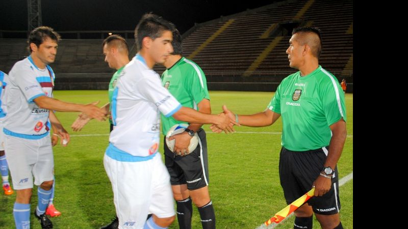Unión Aconquija recibe a Cipoletti, el domingo a las 16.30 hs.