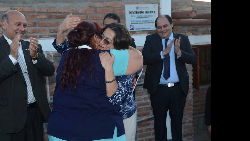 Lucía inauguró el IES de Andalgalá