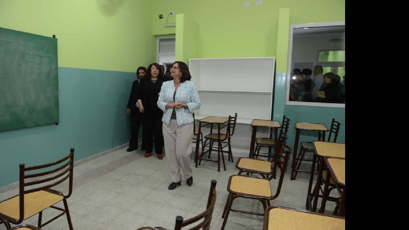 Lucía inauguró el IES de Andalgalá