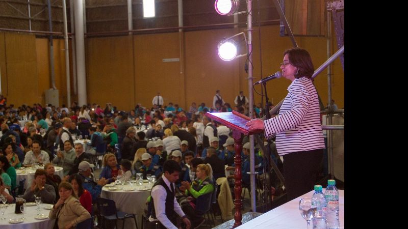 Fortalecen la actividad de las cooperativas de trabajo