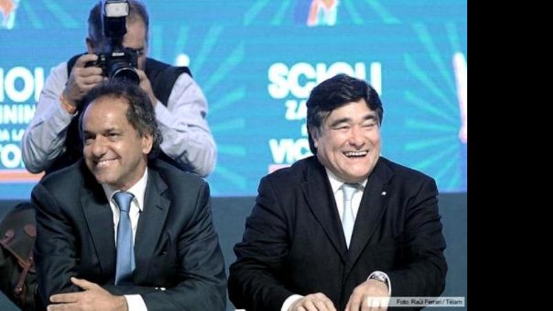 Zannini dijo que con Scioli "sacan ventaja"