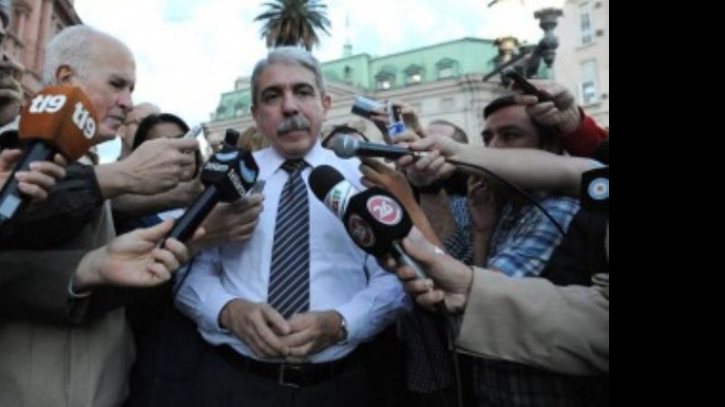 "La fórmula de compra de dólar ahorro es la misma"