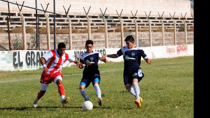 Coronel Daza escolta en la “A” y Social Rojas retomó fuerzas en la “B”
