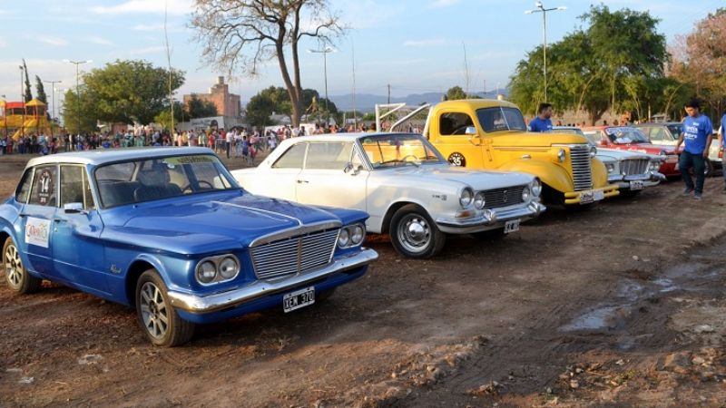 El Club Autos de Época Catamarca sigue sumando acciones