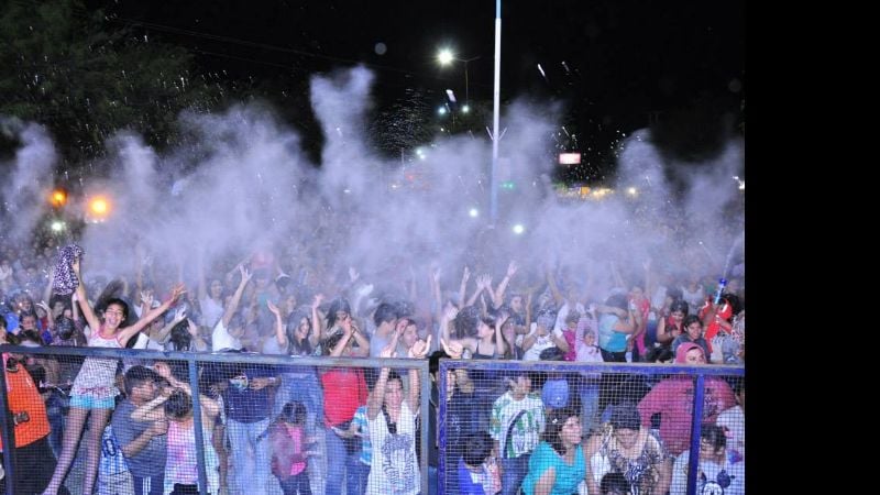 Una multitud recibió la primavera y el Día del Estudiantes en Valle Viejo