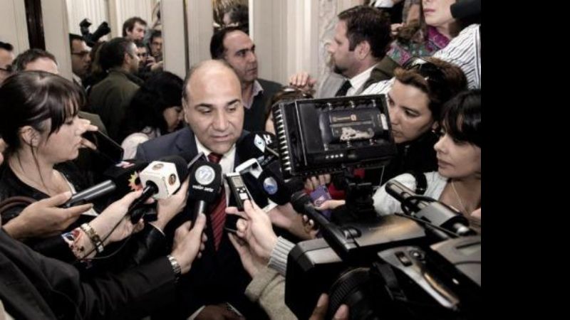 Manzur convocó a los tucumanos "a desterrar el odio y la violencia"