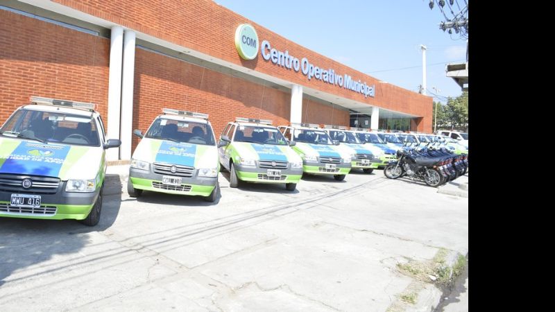 Móviles de la Guardia Urbana con cámaras de seguridad