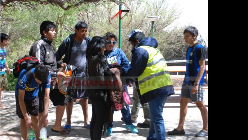 En Fiambalá, a los estudiantes no les gustó tanto control