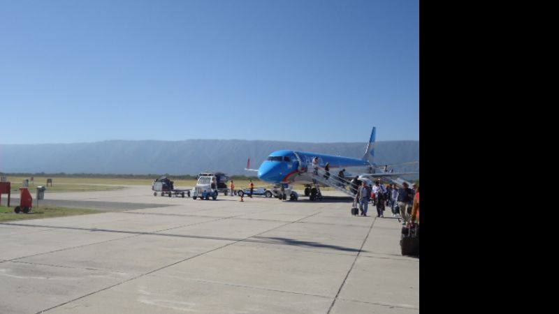 Piden vuelos de cabotaje para Antofagasta de la Sierra