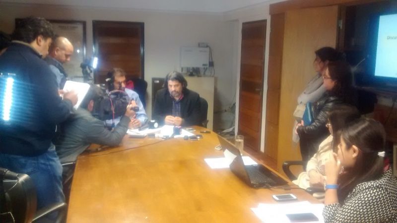 "La propuesta gremial es inviable e injusta para los propios docentes"