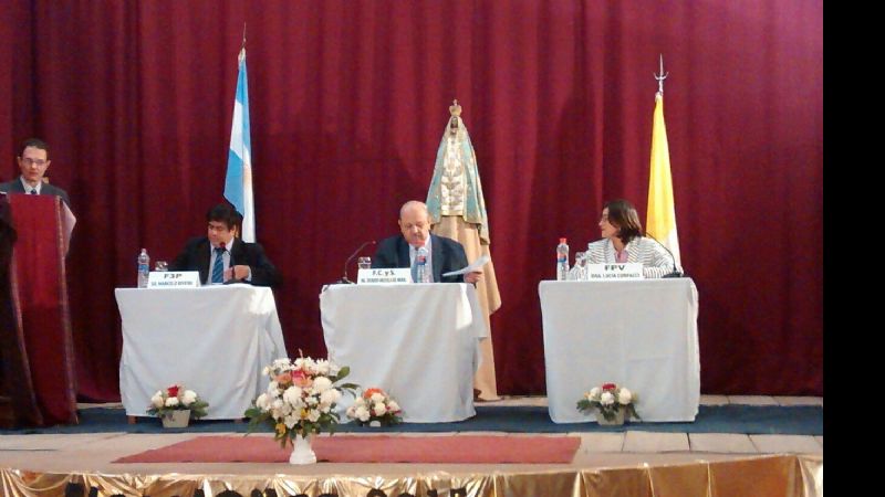 En las palabras finales, se habló de fraude y de aceptar los resultados de las urnas