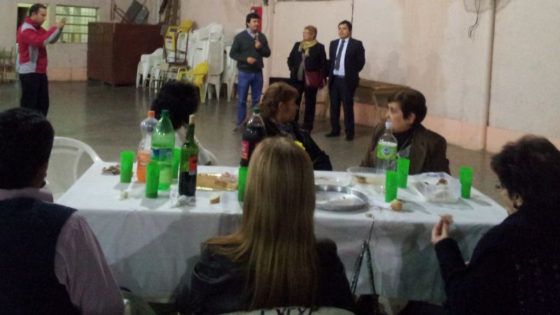 Jubilados festejaron su día en Villa Cubas