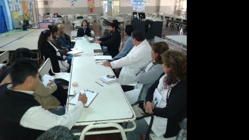 Continúan las capacitaciones en escuelas de jornada extendida